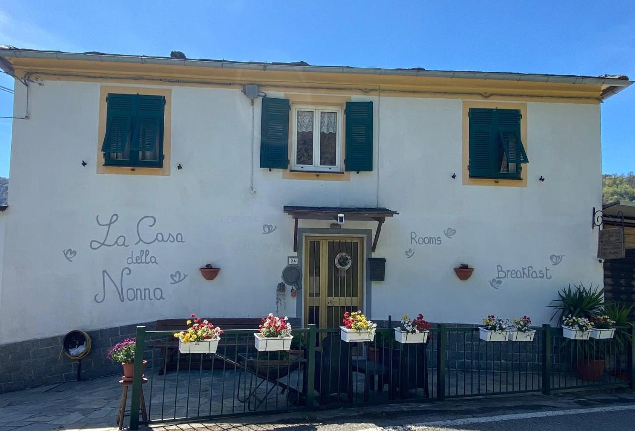 Camere E Accoglienza La Casa Della Nonna Borzonasca Exterior photo