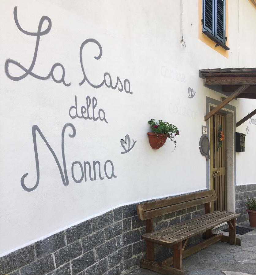 Camere E Accoglienza La Casa Della Nonna Borzonasca Exterior photo